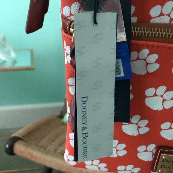 Dooney & Bourke Clemson Tigers Crossbody NWT - Picture 13 of 13